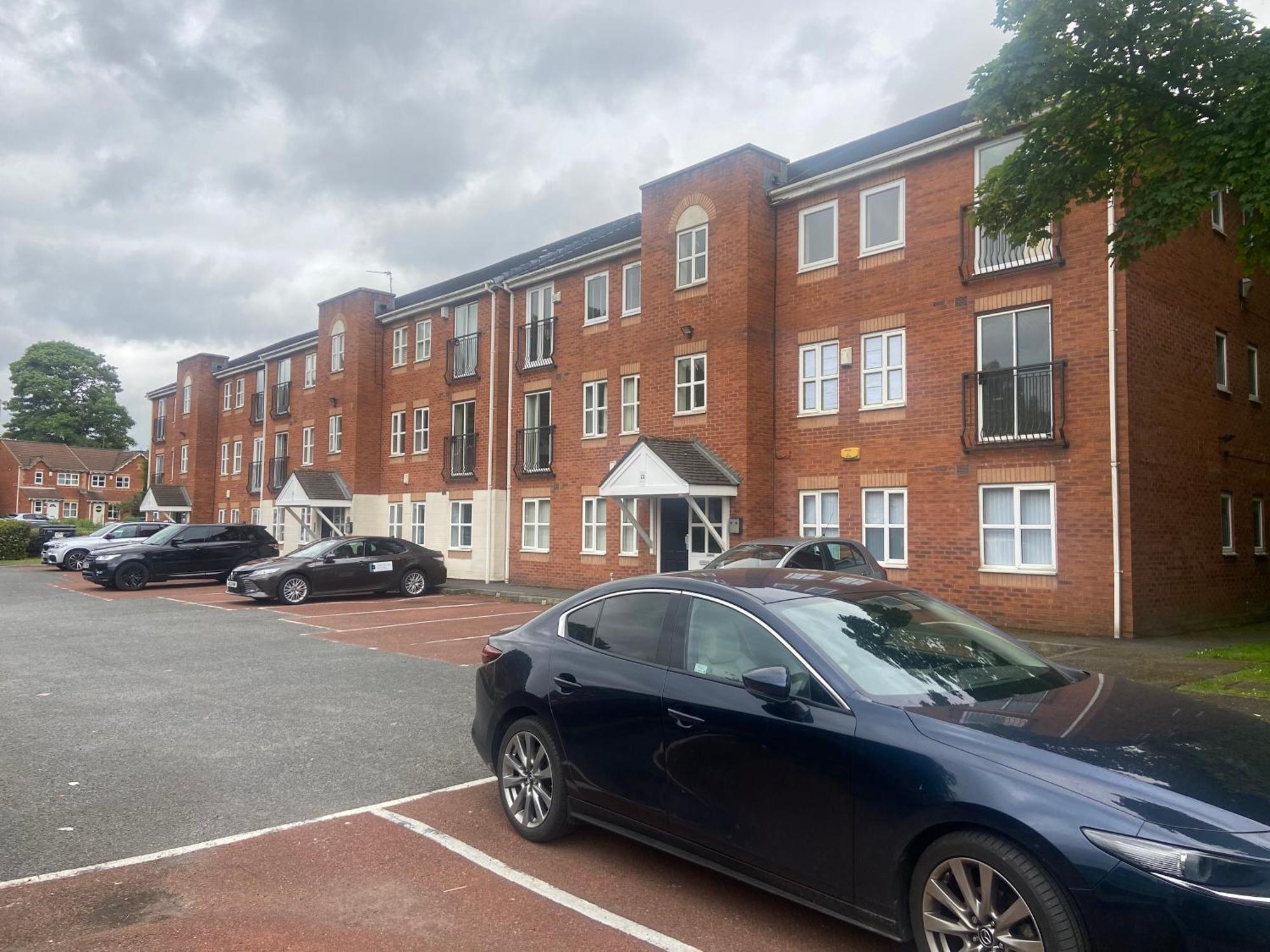 Lovely 2 Dbl Bed Apartment Near Heaton Park And North Manchester Hospital With Parking Εξωτερικό φωτογραφία
