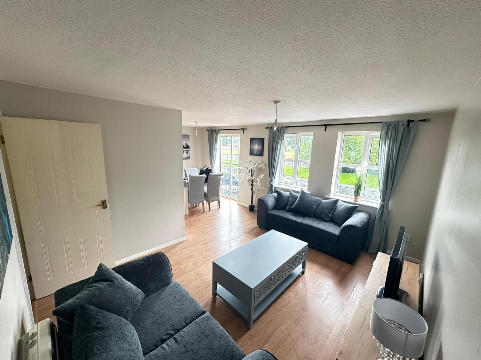 Lovely 2 Dbl Bed Apartment Near Heaton Park And North Manchester Hospital With Parking Εξωτερικό φωτογραφία